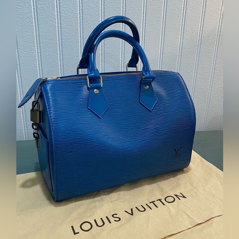 Authentic Vintage Louis Vuitton Epi Speedy 25 Blue